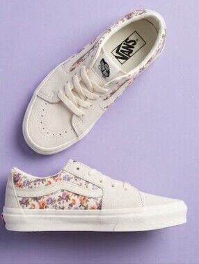 VANS Women's ClassicTennis Sz. 7